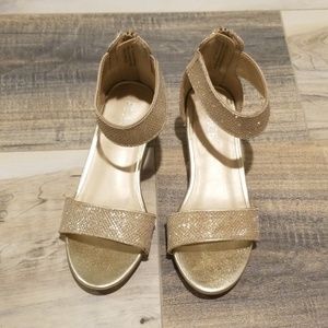 Gold girls dress heels